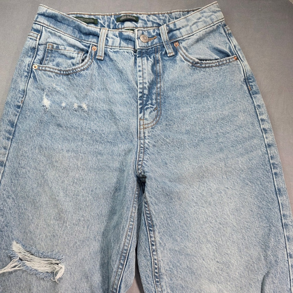 Wild Fable High Rise Tapered Distressed Jeans Light Wash Blue Womens Size 6 - Picture 5 of 11